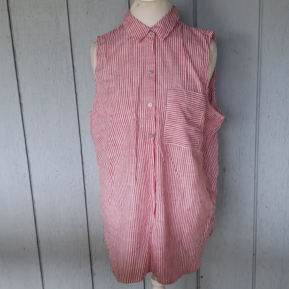 Stripes Red White Shirt/ Sleeveless Button